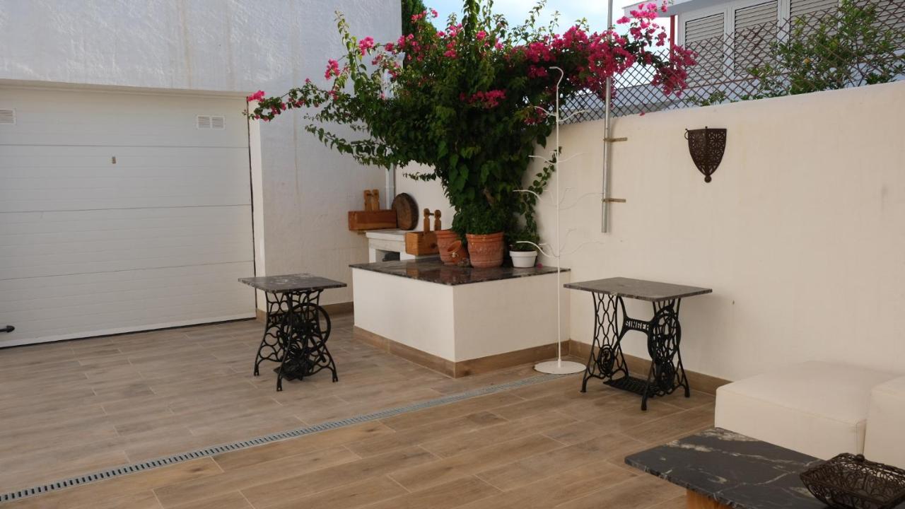 Hostal Cal Xot El Poble Nou del Delta Exterior foto