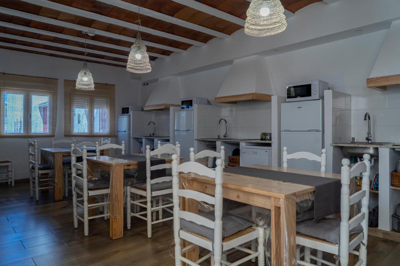 Hostal Cal Xot El Poble Nou del Delta Exterior foto